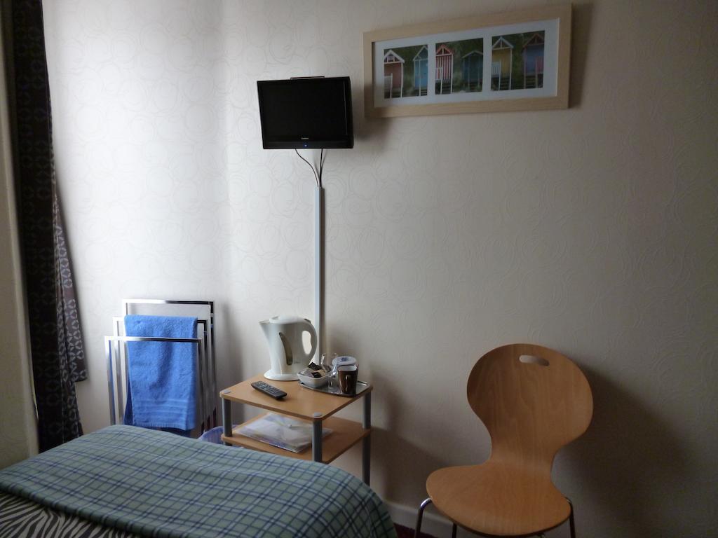 Beach Guest House Веймут Номер фото